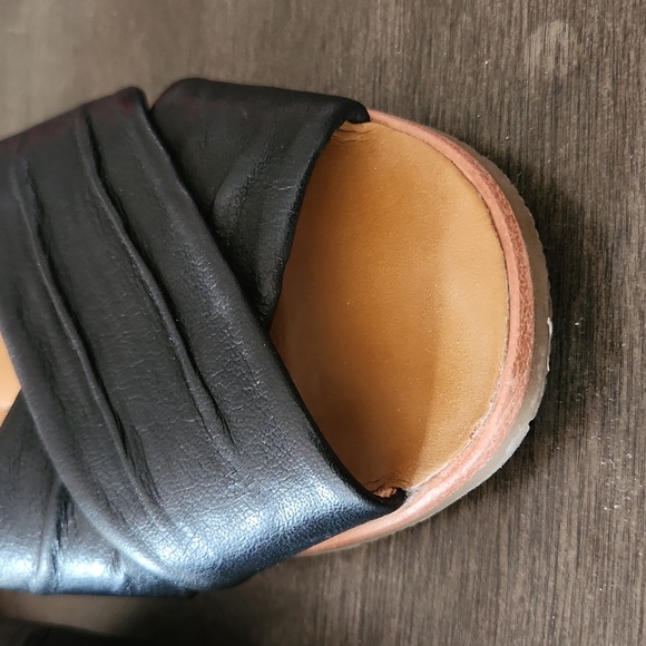 Sarto by Franco Sarto Sandals - Picture 3 of 10